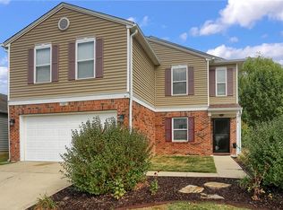 1961 Prairie Sky Ln, Greenwood, IN