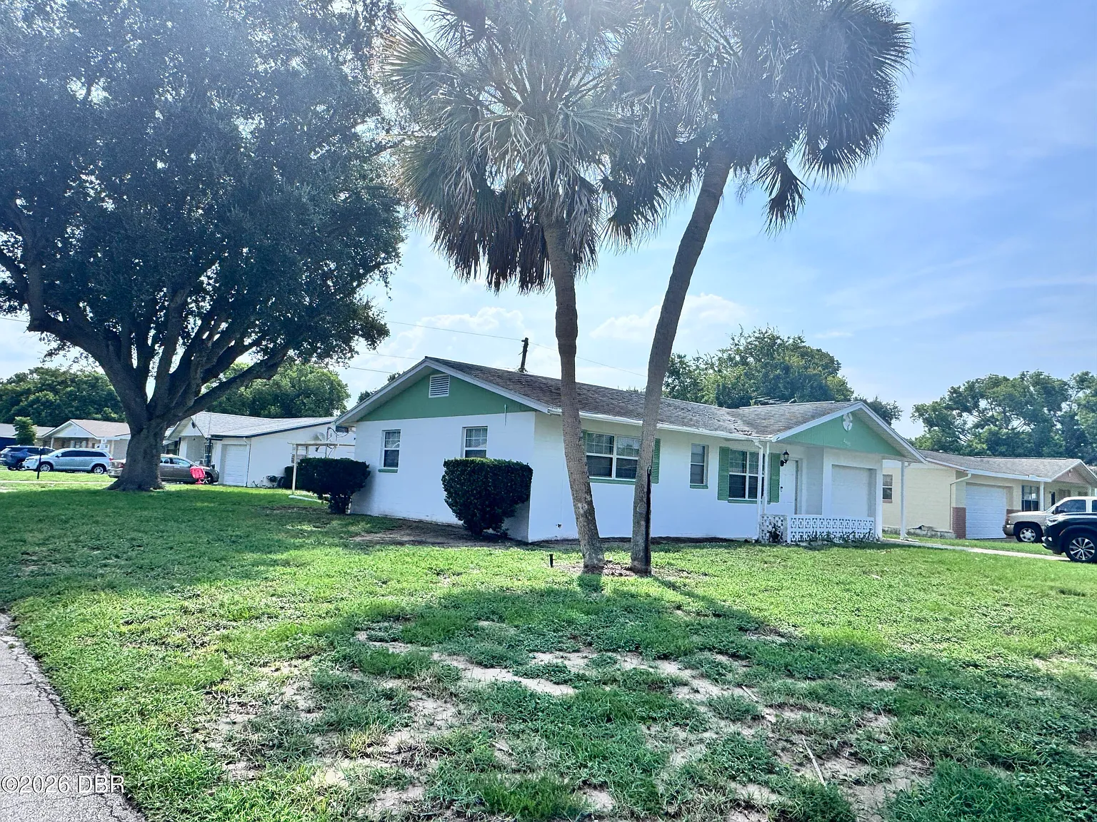 2 bed, 2.0 bath, 1197 sqft, $1,700 — Photo 2