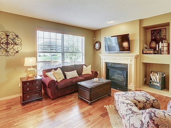 2nd image of 12044 Waconia Cir