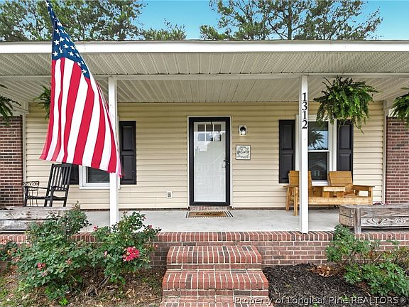 2nd image of 1312 Carolee Ct