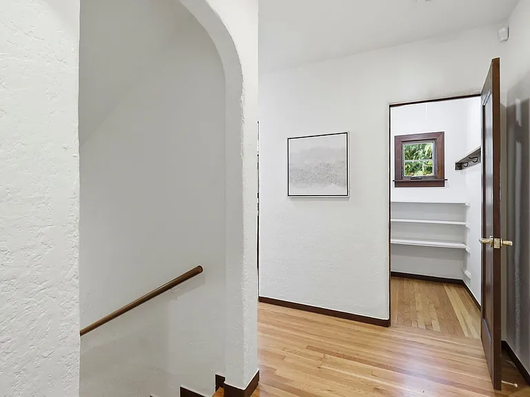1975 Lincoln Ave — Photo 15