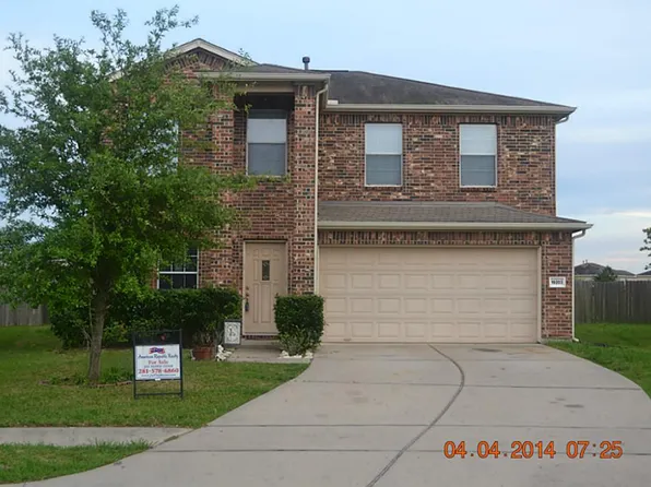 19203 Christine Crossing Dr, Richmond, TX 77407