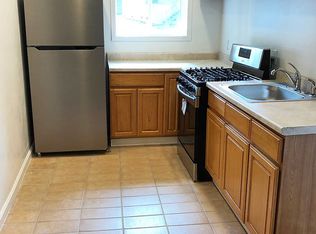 4377 Adeline St, Emeryville, CA 94608