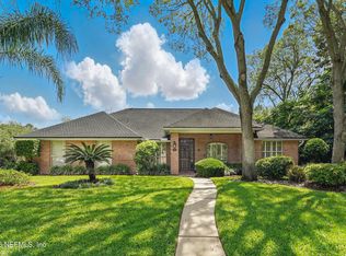 1927 Secluded Woods Ln, Neptune Beach, FL 32266