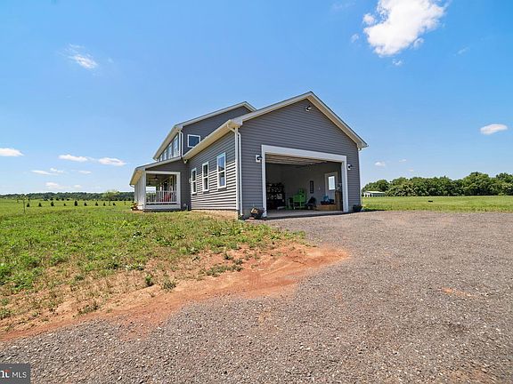 2nd image of 13650 Kelly Green Way
