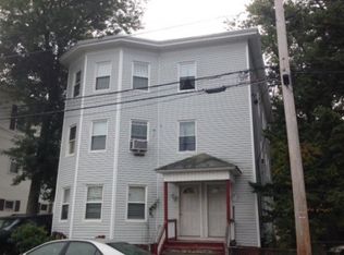 13 Stearns St, Pawtucket, RI 02861