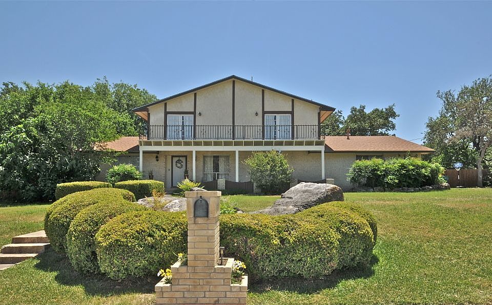 1st image of 424 Sagecrest Dr
