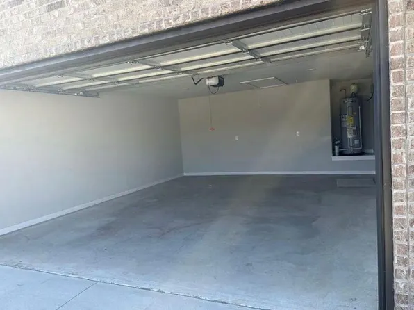 411 Red Robin St #411, Centerton, AR 72719