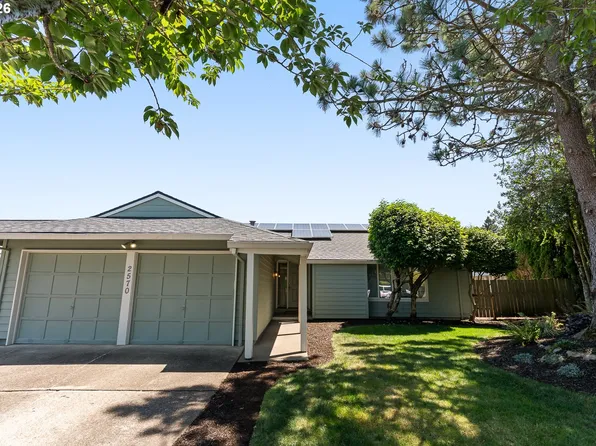 2570 SW 203rd Ave, Beaverton, OR 97003