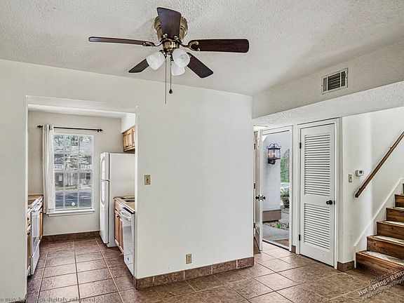 5th image of 120 Emperado Way