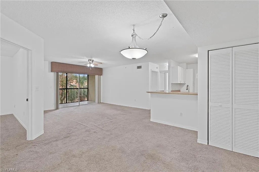 2 bed, 2.0 bath, 1013 sqft, $1,650 — Photo 2