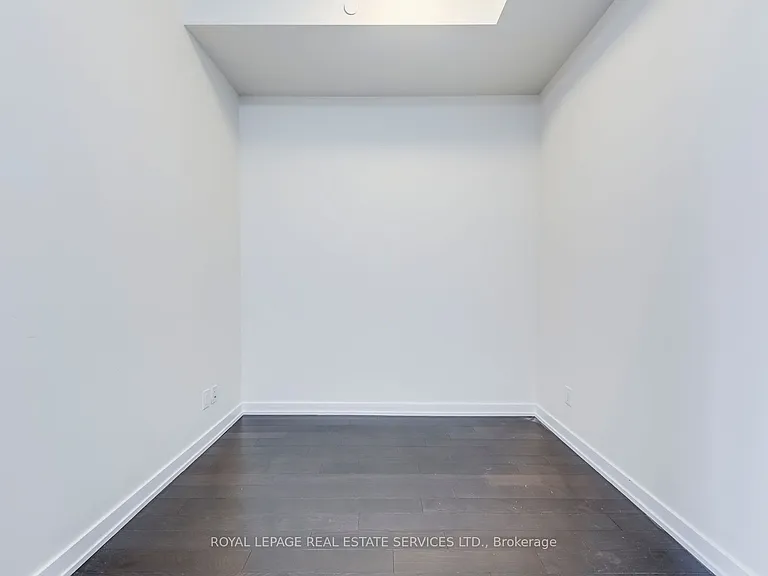 510 Curran Pl #610 — Photo 7