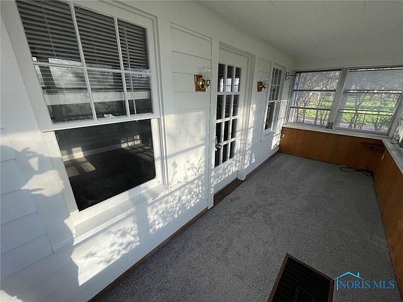 4th image of 261 Cyril St