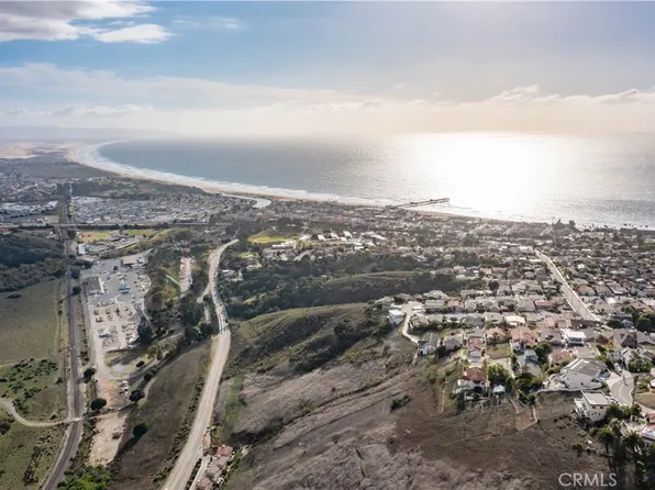 1094 Longview Ave #15, Pismo Beach, CA 93449