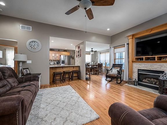 4th image of 130 Rawlings Dr