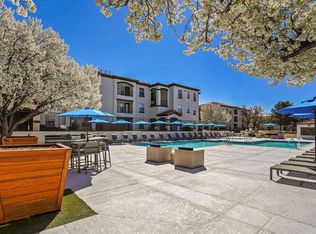 La Ventana Apartments, Albuquerque, NM 87111