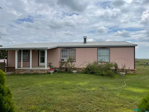 767 S Roosevelt Rd S, Portales, NM 88130