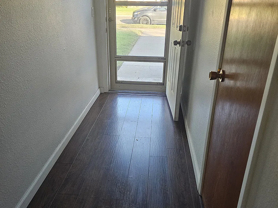 1318 La Paloma St