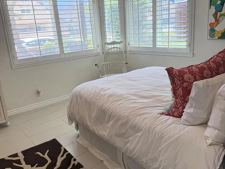 5121 Neptune Sq — Photo 6