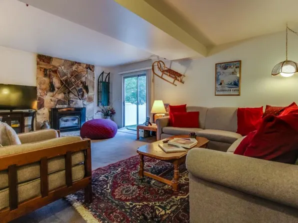 3298 E Fort Union Blvd #Townhouse, Salt Lake City, UT 84121