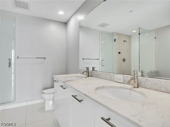 4th image of 3000 Oasis Grand Blvd APT 2905