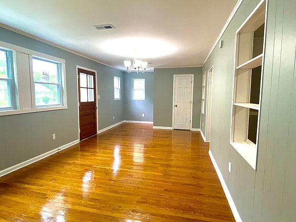 4th image of 1311 Coral Sea Dr
