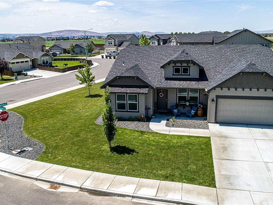 1st image of 6106 Wallowa Ln