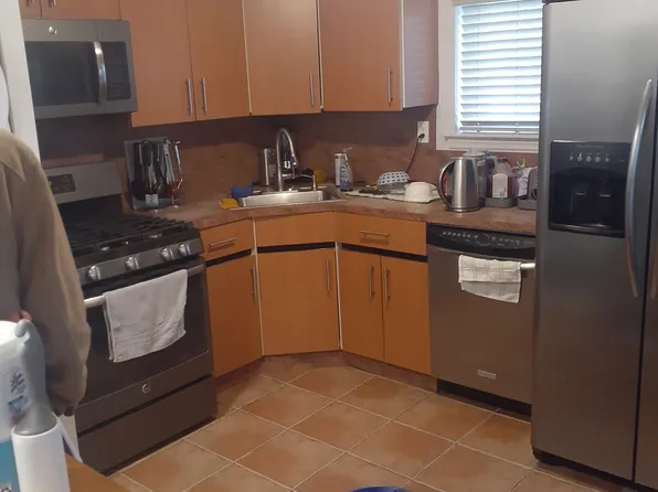 (undisclosed Address), Elmont, NY 11003