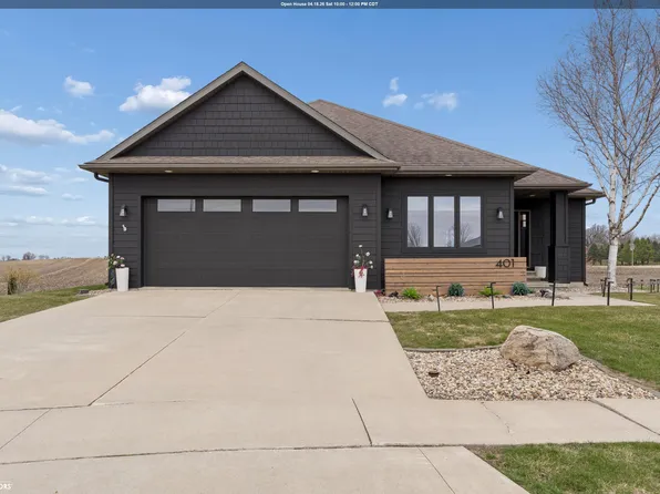 401 Bedford Ct, Clear Lake, IA 50428