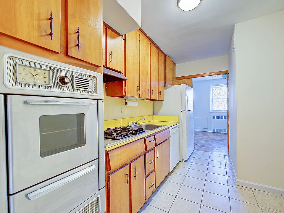 1st image of 151-25 88th St #4L