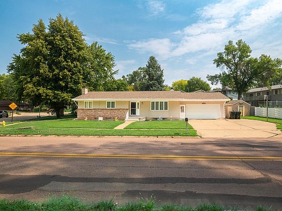 3rd image of 5401 Sunnybrook Dr