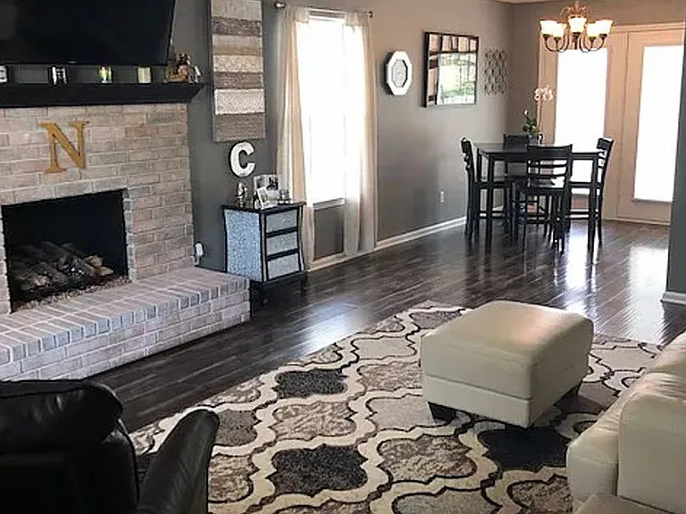 8 Pinedale Cir — Photo 2