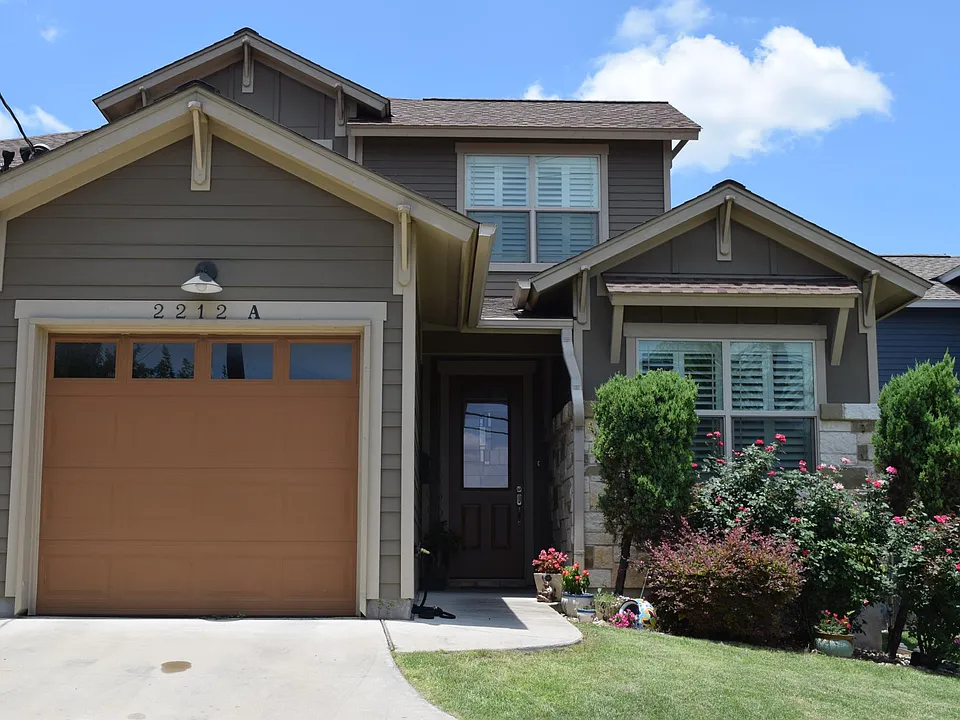 Front of the unit.