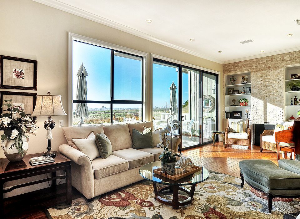 Living area access balcony.