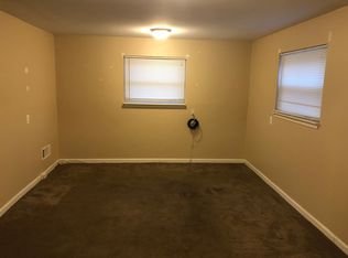 24045 Thomas St, Warren, MI 48091