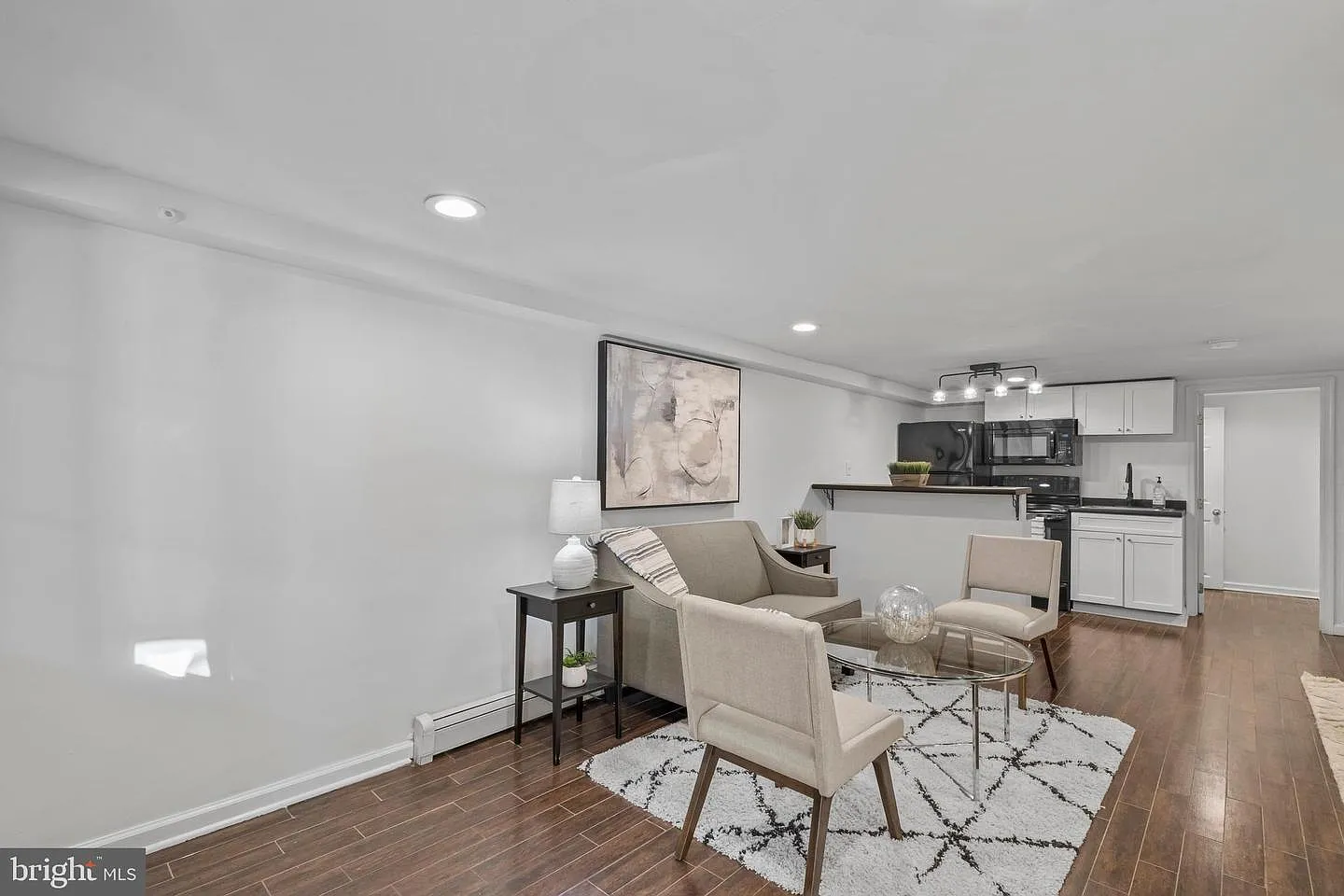 739 Fairmont St NW — Photo 4
