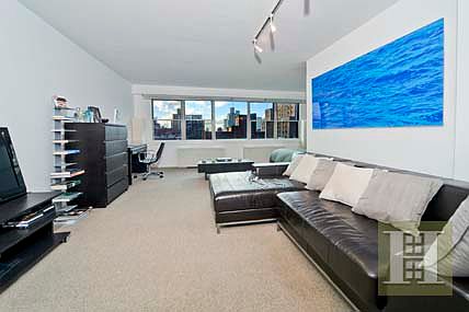 1st image of 101 W 12th St APT 10C
