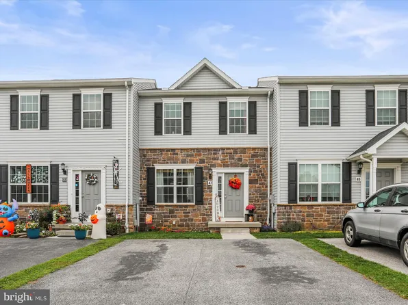 47 Holstein Dr, Hanover, PA 17331