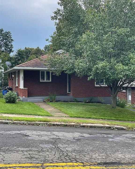 1st image of 1806 Pine St
