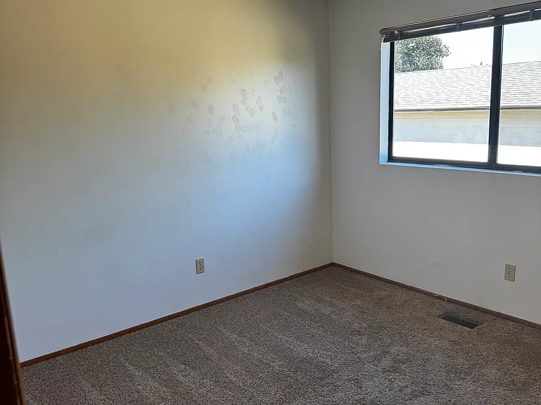 1221 Lewis St #2 — Photo 5