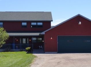 4946 Broderick Rd, Omro, WI 54963