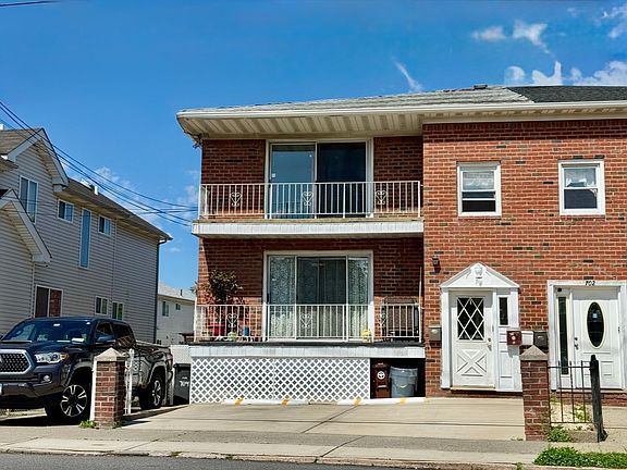 2nd image of 704 Port Richmond Ave Floor 2