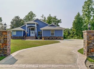 695 Scorpion Dr, Wilmington, NC 28411
