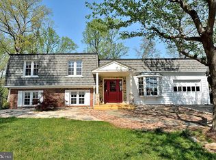 1909 Trumpet Ct, Vienna, VA 22182