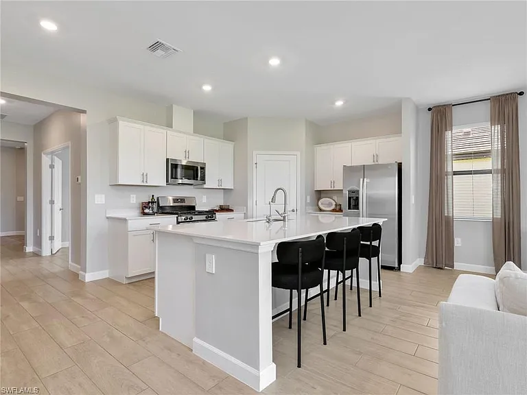 20685 Napa Loop — Photo 4