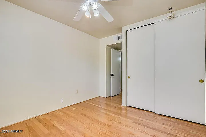 2521 S Maple Ave #104 — Photo 10