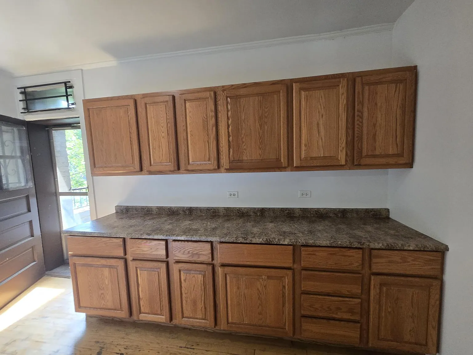 800 Sherman Avenue #2 — Photo 2