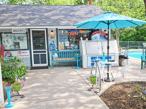 2nd image of 2325 Fout Road