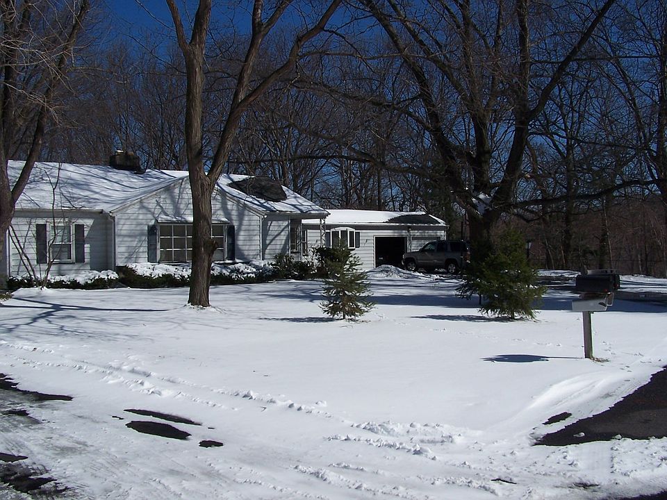 1st image of 534 Wahlmont Dr