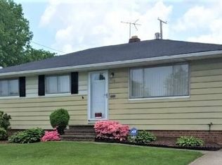 925 Judie Dr, Cleveland, OH